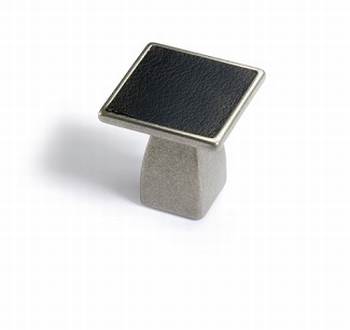 Greep Casoli - tinkleurig / zwart leer - Breedte 30 mm